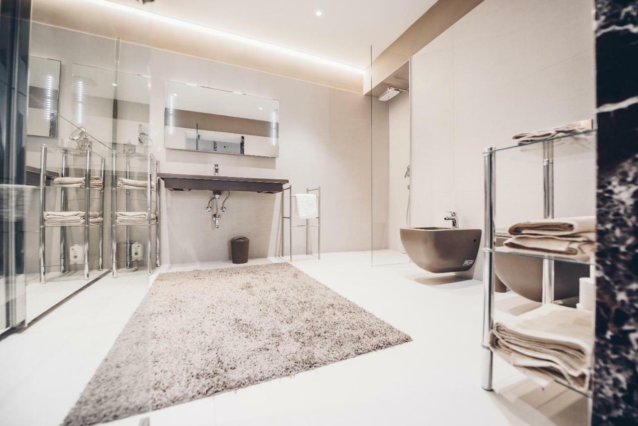 Feel Ljubljana Centre Apartment Bagian luar foto
