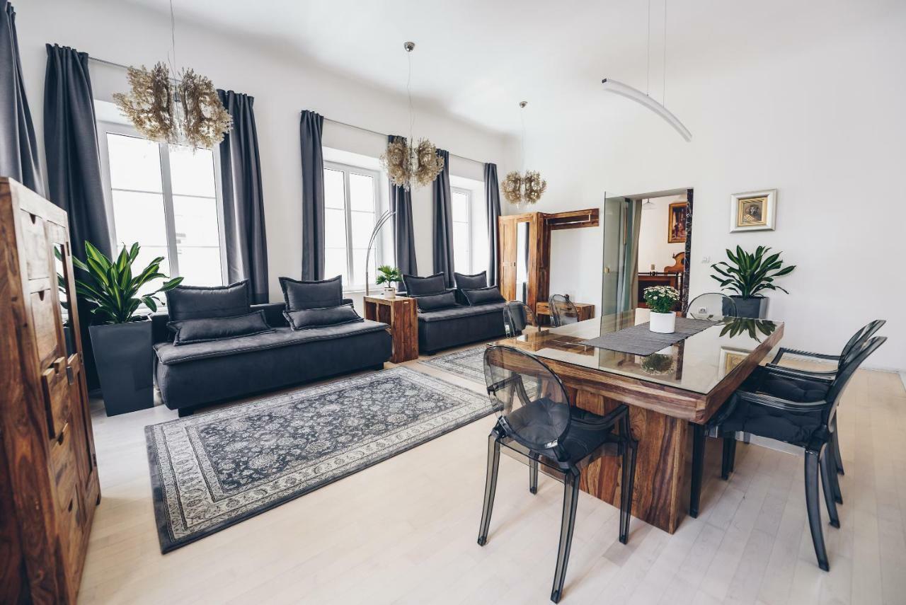 Feel Ljubljana Centre Apartment Bagian luar foto